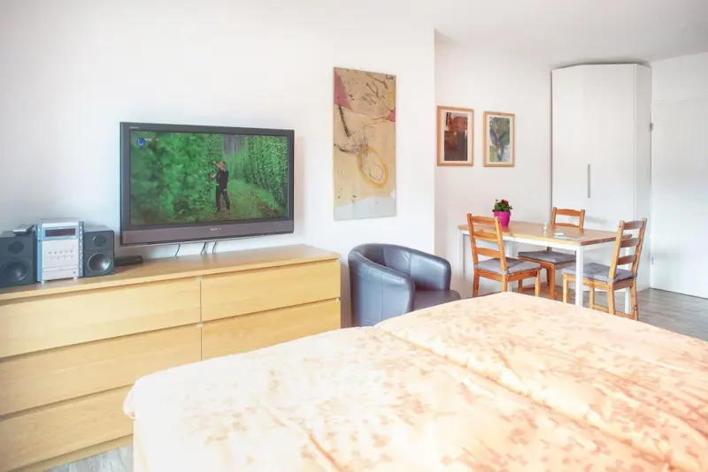 Ferienwohnung Nippes