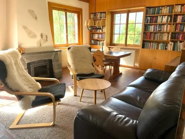 Ferienwohnung mit Hund in Adelboden für max. 6 Personen Ferienwohnung mit Hund in Adelboden für max. 6 Personen