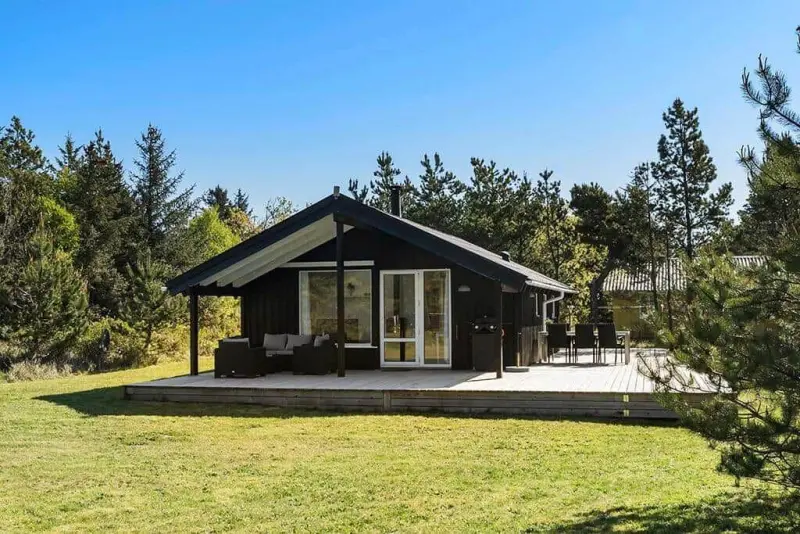 Ferienhaus mit Hund in Rødhus fuer max. 4 Personen