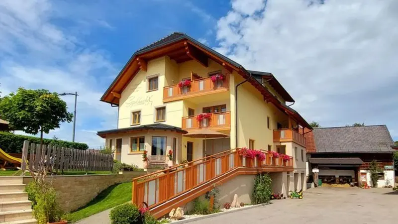 Ferienwohnung Neustift