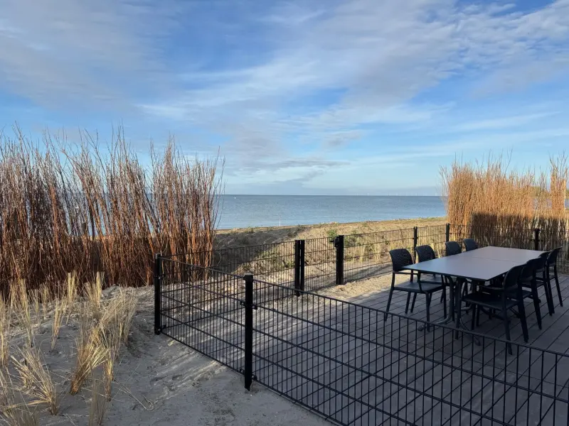 Enkhuizer Strand BeachHouse Panoramadeck mit Zaun Nr. 415