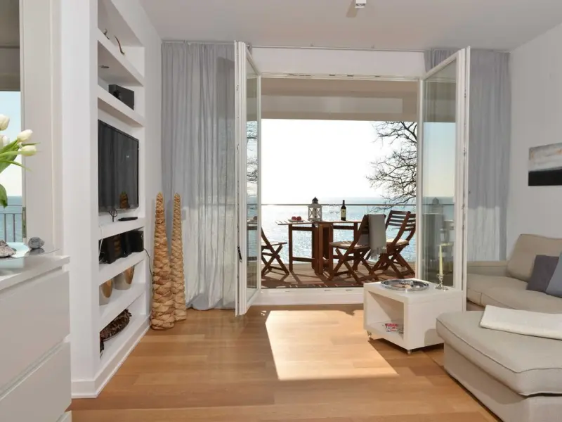 Kinderfreundliche charmante Ferienwohnung mit Sauna | Meerblick | Neben dem Strand | Perfekt für die Arbeit von Zuhause