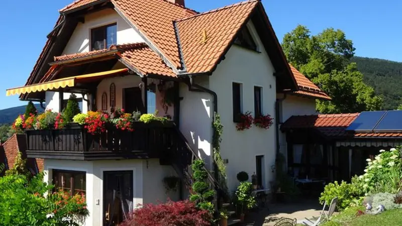 Ferienwohnung Rauenstein