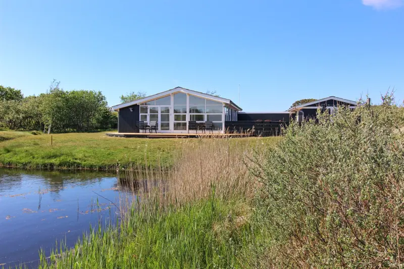 Ferienhaus mit Hund in Rindby Strand fuer max. 6 Personen