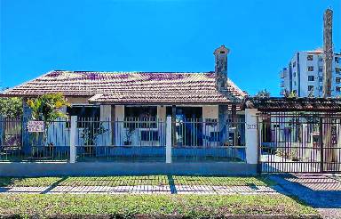 150 m² House