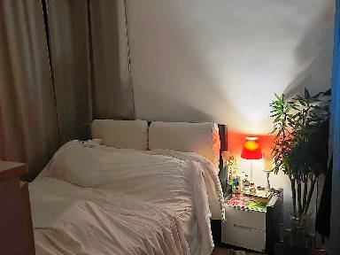 100 m² Apartment