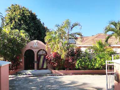 500 m² Villa