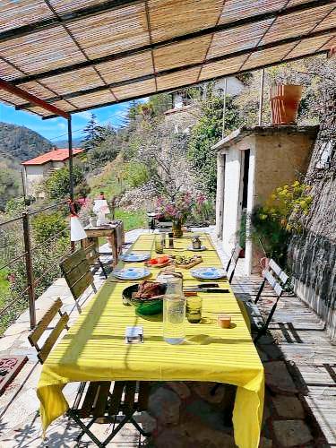 Villa  Apricale