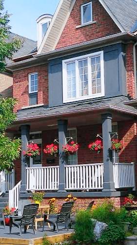 Village at York U