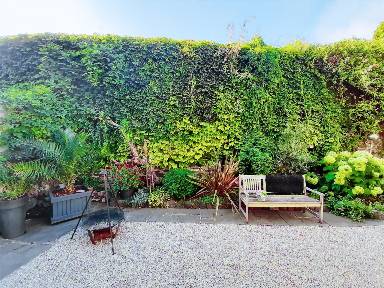 170 m² House
