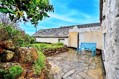 100 m² Cottage