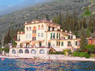 Ferienwohnung, umzäuntes Grundstück, für 7 Gäste mit Hund in Castelletto am Gardasee