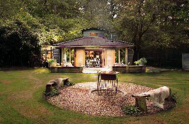 Cabin with barbecue, garden & jacuzzi | Perfect for remote work