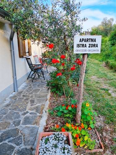 Apartma  Puče