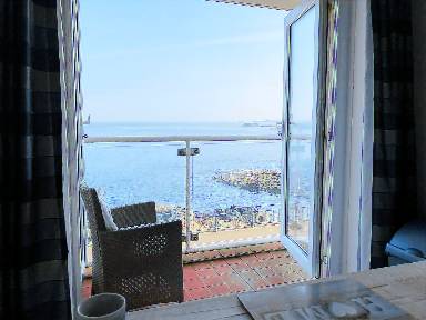 Fully equipped apartment with barbecue & terrace