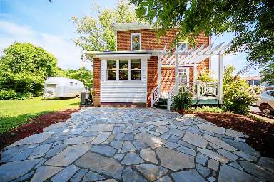 260 m² House
