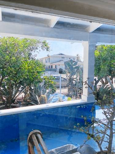 Spacious Private Los Angeles Bedroom with AC & WIFI & Private Fridge near USC the Coliseum Expositio