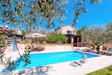 Villa 90 m²