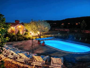 Wohnung mit Terrasse und Pool | Gartenblick | Ideal für Homeoffice