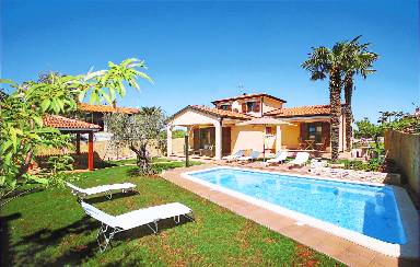 120 m² House