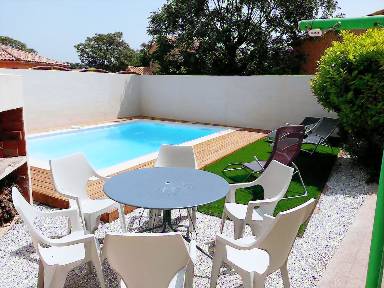 Maison de vacances avec piscine privée, barbecue et terrasse | Vue lac