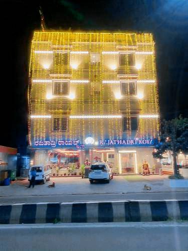 Rajathadri Royal Inn