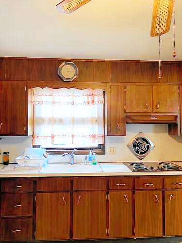 1 Bright Private Room near New Brunswick NJ downtown