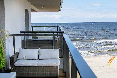 Apartamento vacacional con jardín