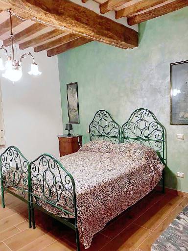 Tripla Deluxe, bagno condiviso (Verde)