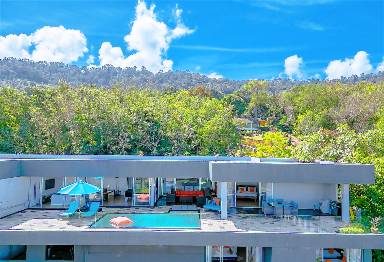 Villa 350 m²
