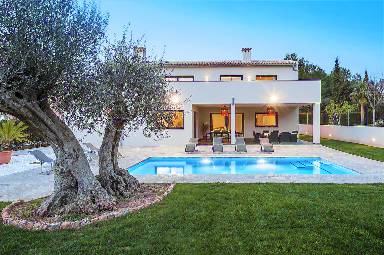 136 m² Villa