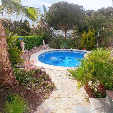 Villa 305 m²