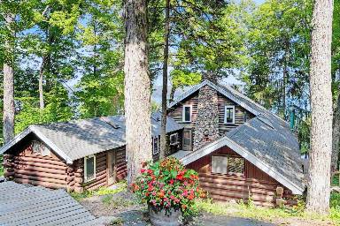 325 m² Cabin
