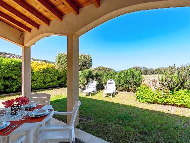 40 qm Ferienwohnung für 4 Gäste mit Hund in Propriano, Korsika
