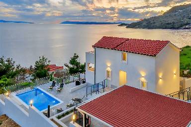 Villa mit Garten, Grill und Terrasse | Meerblick