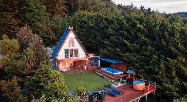 Tolles Ferienhaus mit Pool und Whirlpool | Haustiere erlaubt