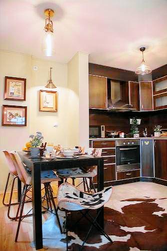 Rental apartment with yard — photo 4