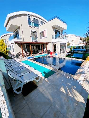 Villa Kadriye Mahallesi