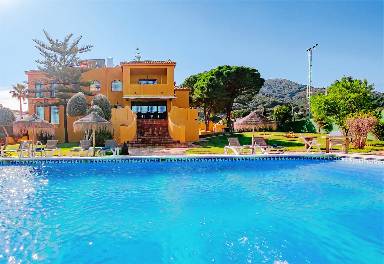 Villa de 1000 m²