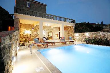 Villa 250 m²