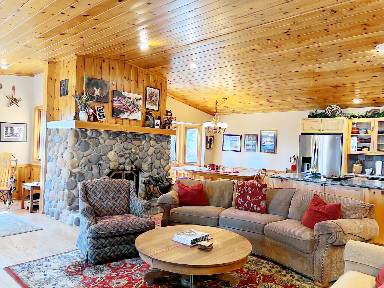 204 m² House