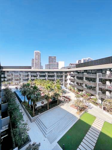 Apartment Emirates Hills
