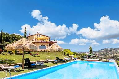 Villa 330 m²