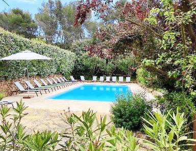 Appartement entièrement équipé avec piscine, barbecue et terrasse