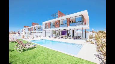 250 m² Villa