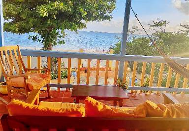 Family-friendly pleasant holiday home with garden, barbeque & terrace | Next to the beach | Suitable for remote work