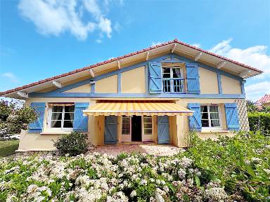 Maison conviviale et familiale avec barbecue, jardin et terrasse