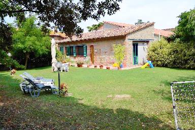 Holiday home with private pool, barbecue & terrace