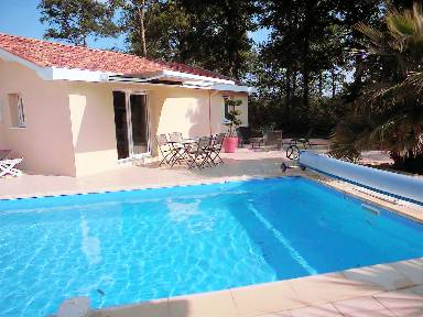 Appartement de vacances avec jardin, terrasse et barbecue | Vue ville | Avec animaux admis