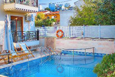 Alloggio con giardino, piscina e terrazza | Ideale per il telelavoro